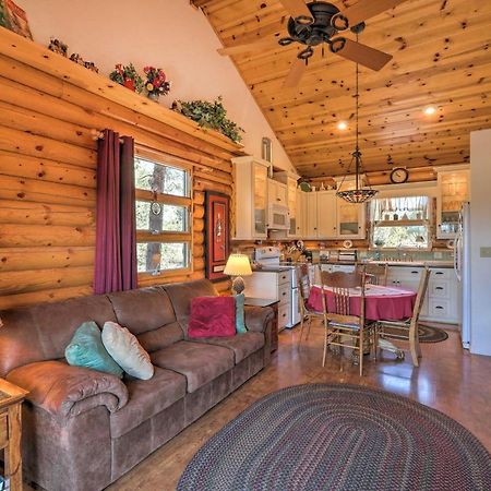 Quaint Williams Cabin Near Grand Canyon Bagian luar foto