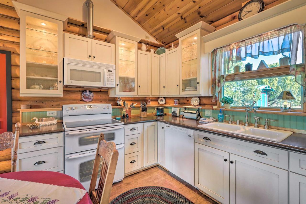 Quaint Williams Cabin Near Grand Canyon Bagian luar foto